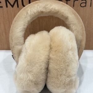 EMU Australia Angahook Earmuffs Color Chestnut Size One Size